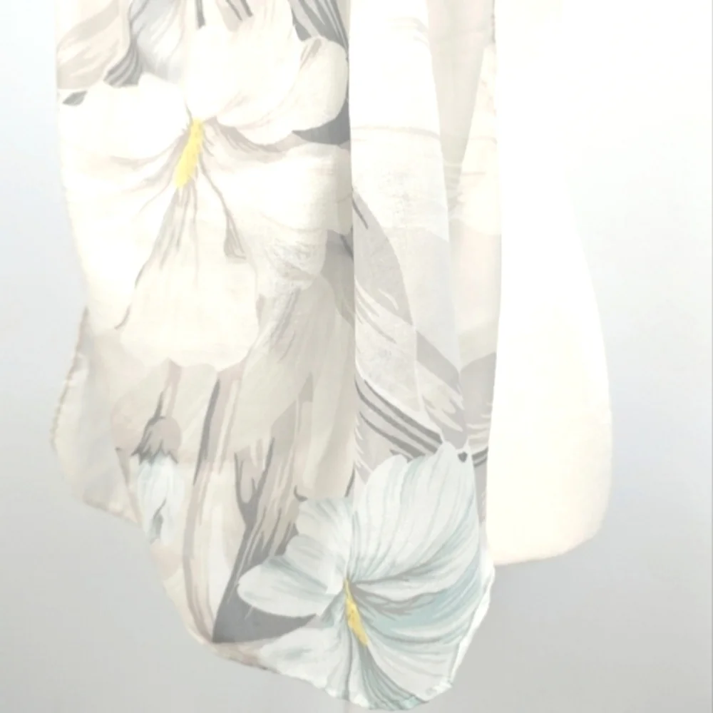 Echo 23 NYC Women's Grey Blue Floral Scarf One Size